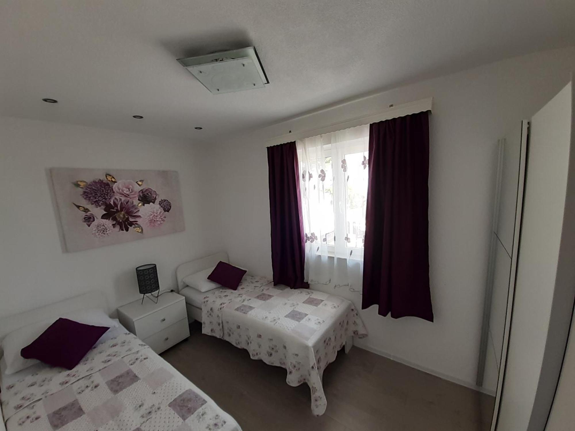 Apartment Lucky With Jacuzzi 트로기르 객실 사진